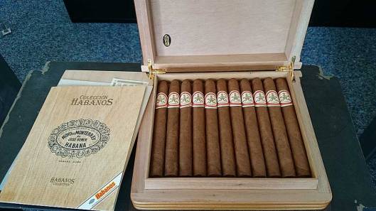 Colección Habanos 2003 - Hoyo de Monterrey Extravaganza