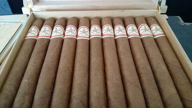 Colección Habanos 2003 - Hoyo de Monterrey Extravaganza