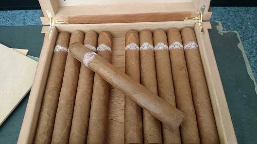 Colección Habanos – 2005 – Montecristo
