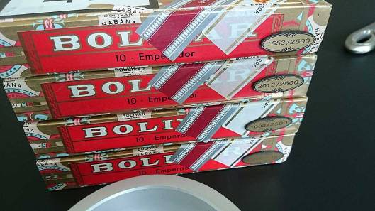 Bolivar Emperador - Edición Regionales Rusia