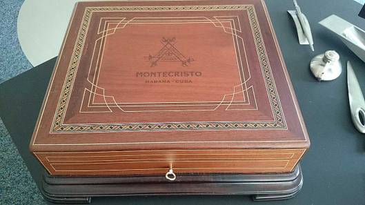 Montecristo - Réplica de Humidor Antiguo 2009