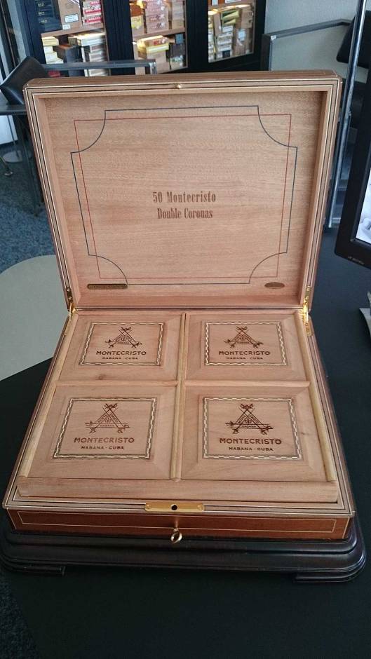 Montecristo - Réplica de Humidor Antiguo 2009