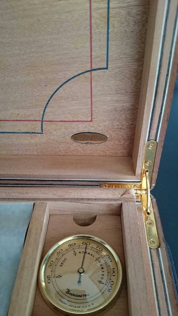 Montecristo - Réplica de Humidor Antiguo 2009