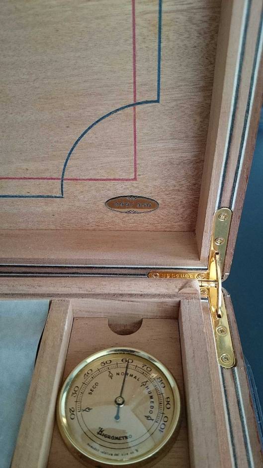 Montecristo - Réplica de Humidor Antiguo 2009