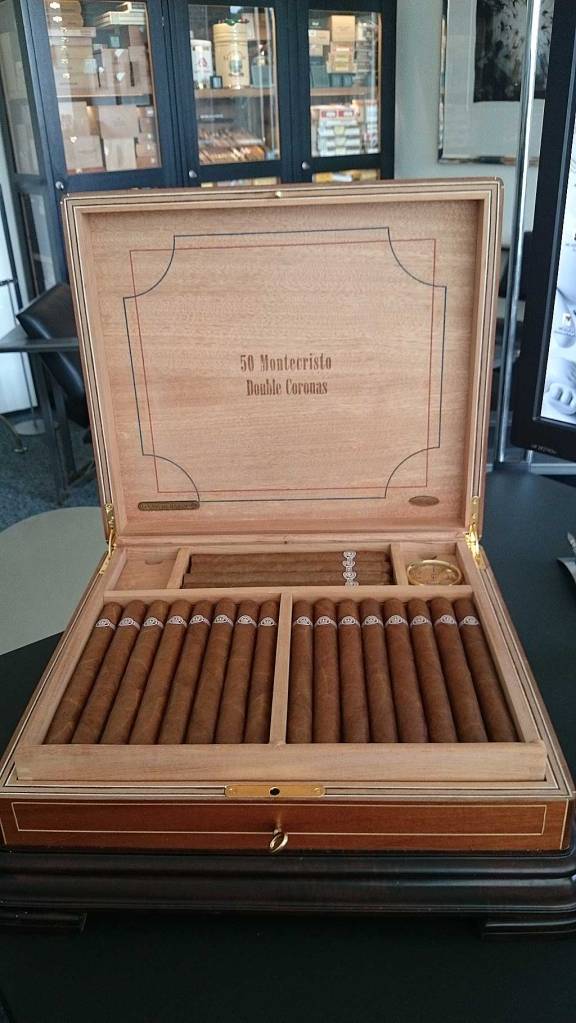 Montecristo - Réplica de Humidor Antiguo 2009
