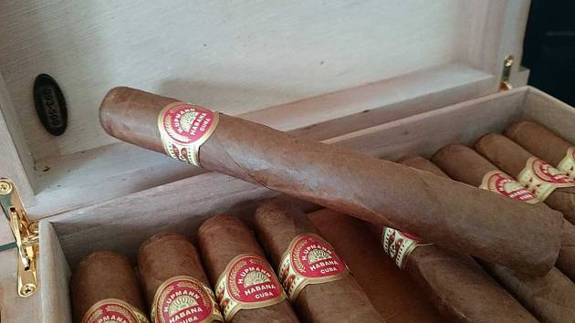 Colección Habanos – 2007 – H. Upmann - Mágnum Especial