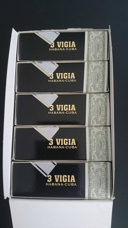 Trinidad Vigia in Tubos Set of 3