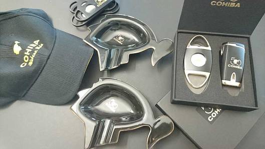 cohiba_50_aniversario_festival_habano_XVIII_acessories